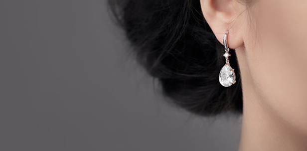 Build a Custom Diamond Ring Online in Just 5 Steps